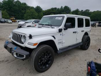  Salvage Jeep Wrangler