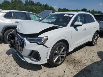  Salvage Audi Q3