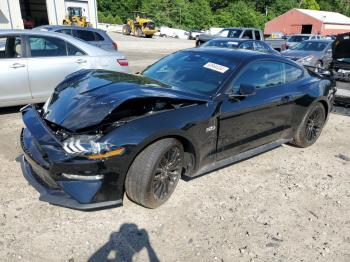  Salvage Ford Mustang