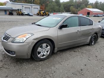  Salvage Nissan Altima