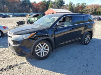  Salvage Toyota Highlander