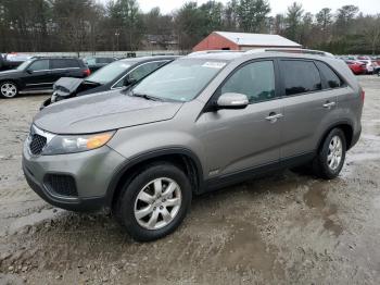  Salvage Kia Sorento