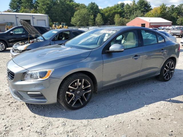  Salvage Volvo S60