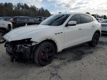  Salvage Maserati Levante