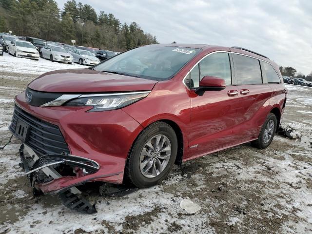  Salvage Toyota Sienna