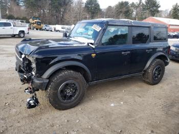  Salvage Ford Bronco