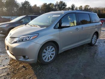  Salvage Toyota Sienna