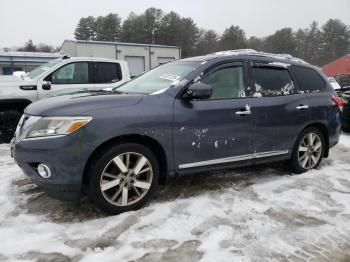  Salvage Nissan Pathfinder