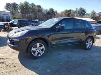  Salvage Porsche Cayenne