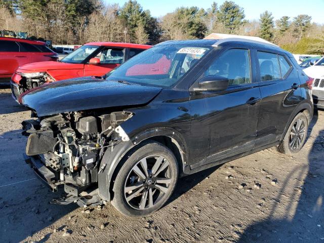  Salvage Nissan Kicks