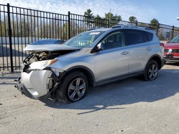 Salvage Toyota RAV4