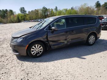  Salvage Chrysler Pacifica