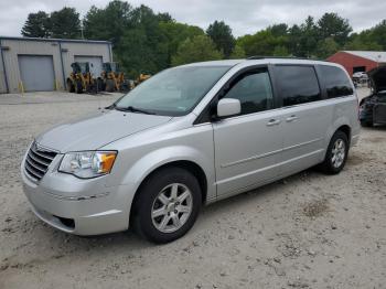  Salvage Chrysler Minivan