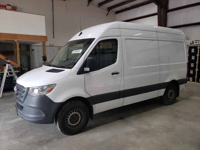  Salvage Mercedes-Benz Sprinter