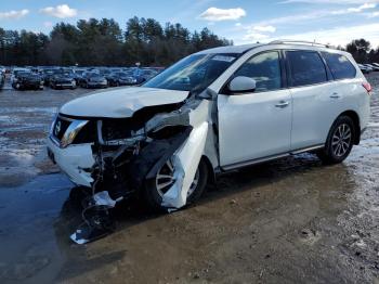  Salvage Nissan Pathfinder