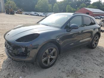  Salvage Porsche Macan Base