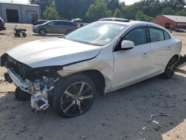  Salvage Volvo S60