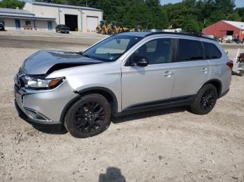  Salvage Mitsubishi Outlander