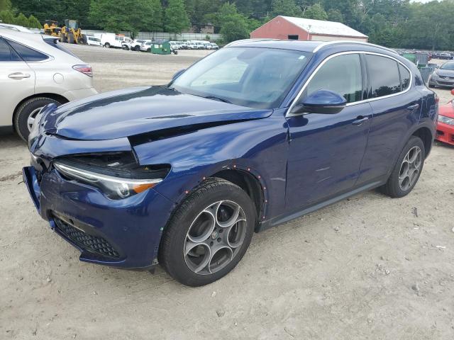  Salvage Alfa Romeo Stelvio