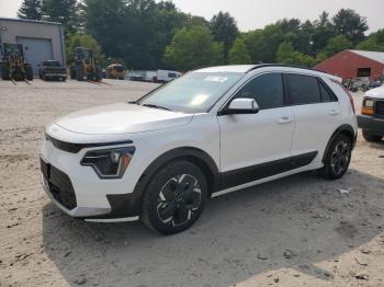  Salvage Kia Niro