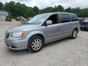  Salvage Chrysler Minivan