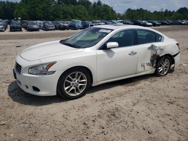  Salvage Nissan Maxima