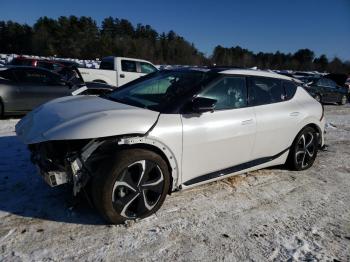  Salvage Kia EV6