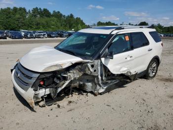  Salvage Ford Explorer