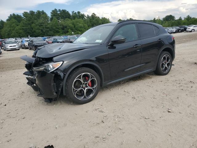  Salvage Alfa Romeo Stelvio