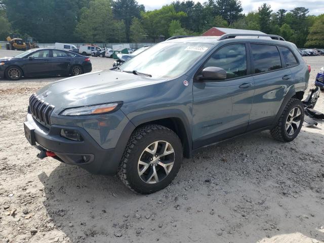  Salvage Jeep Cherokee
