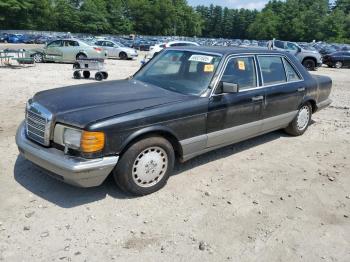  Salvage Mercedes-Benz 560-Class