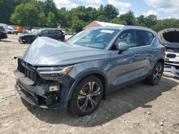  Salvage Volvo XC40