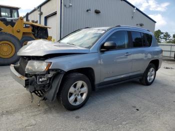  Salvage Jeep Compass