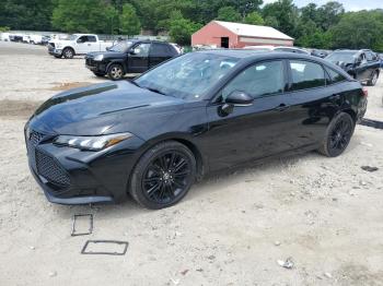  Salvage Toyota Avalon