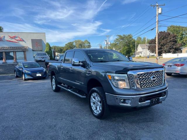  Salvage Nissan Titan