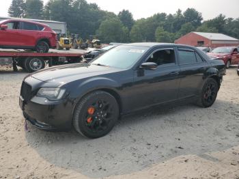  Salvage Chrysler 300