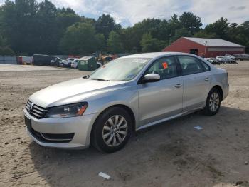  Salvage Volkswagen Passat