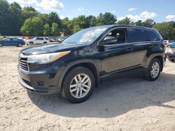  Salvage Toyota Highlander