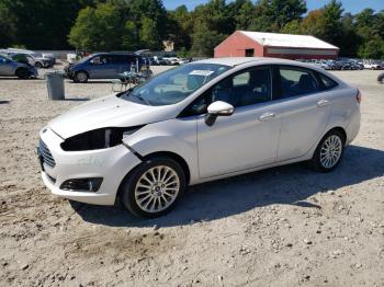  Salvage Ford Fiesta