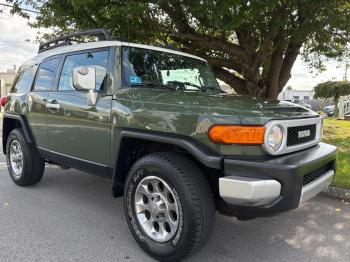  Salvage Toyota FJ Cruiser