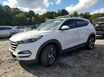  Salvage Hyundai TUCSON