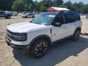 Salvage Ford Bronco