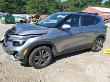  Salvage Kia Seltos