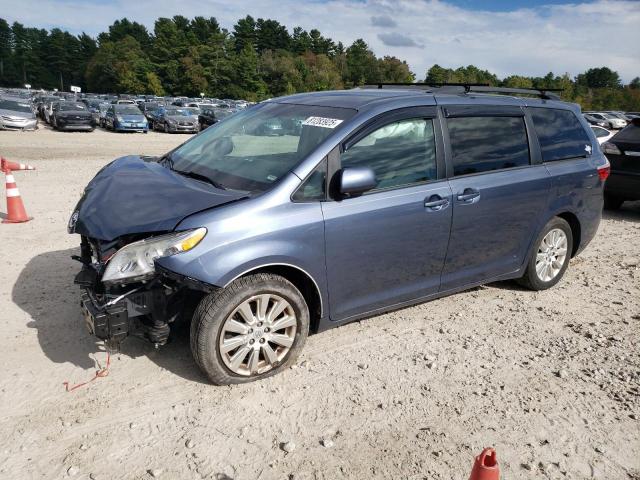  Salvage Toyota Sienna
