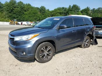  Salvage Toyota Highlander