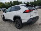 Toyota RAV4 Le Image 9