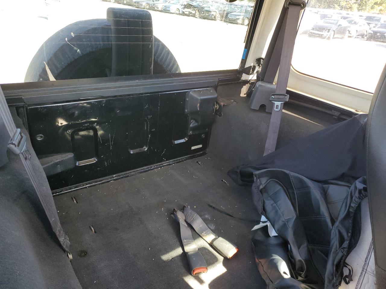 Jeep Wrangler Sport Image 2