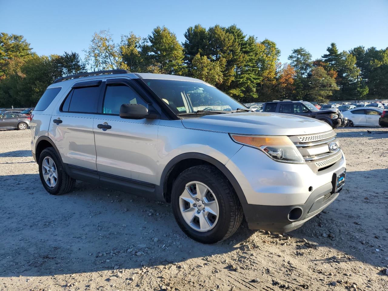 Ford Explorer Image 12