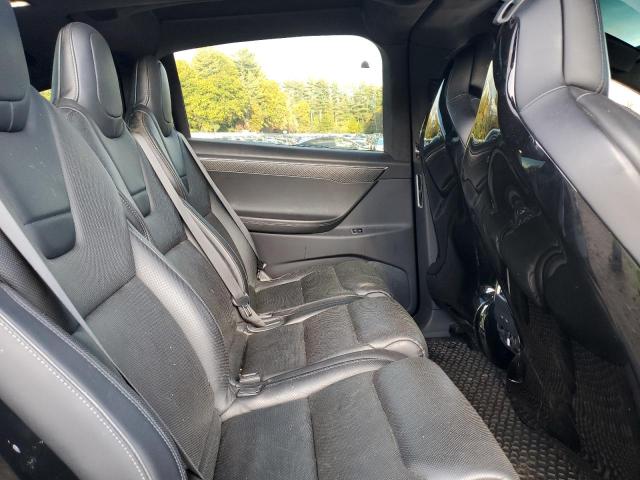 Tesla Model X Image 4