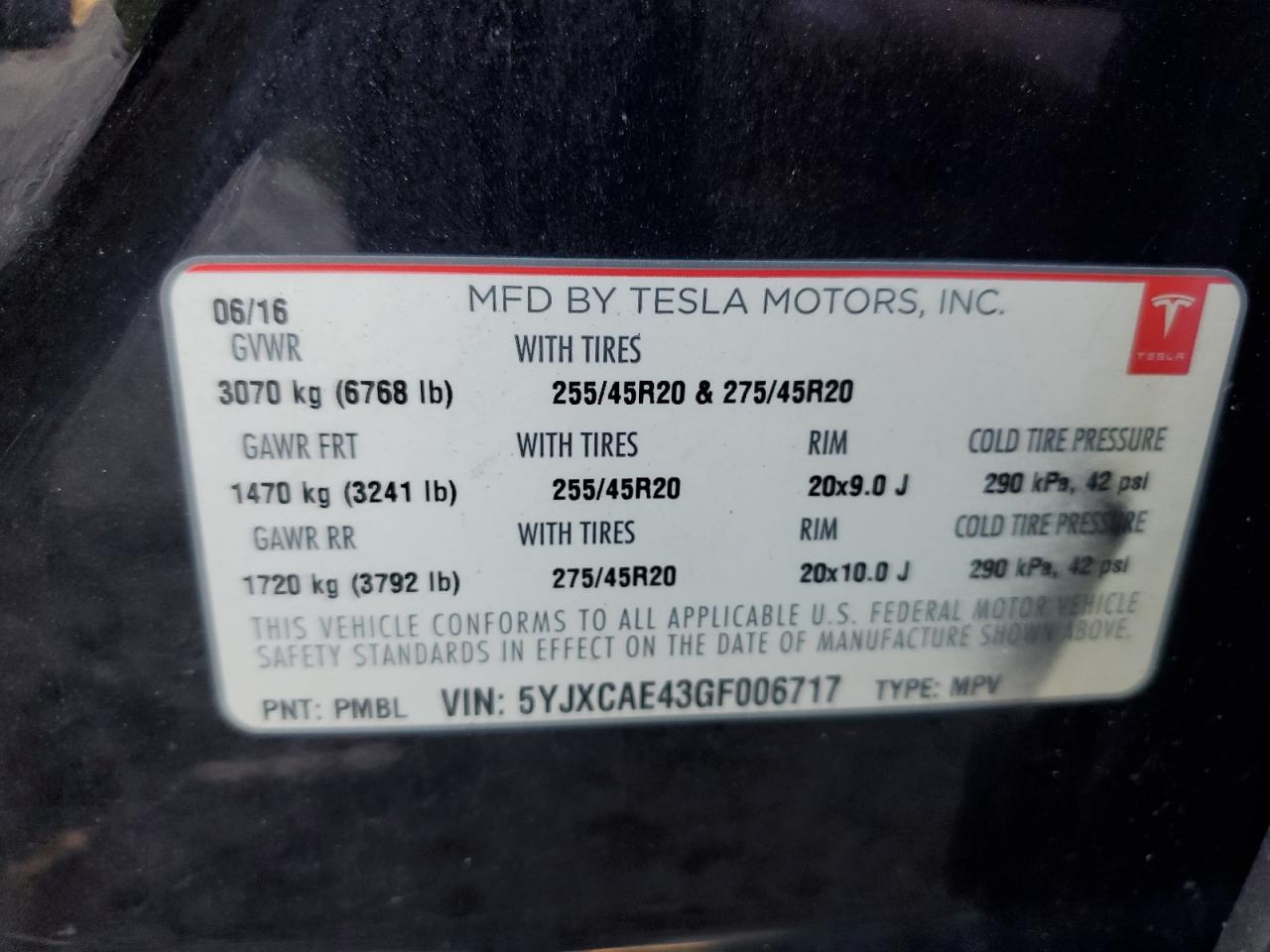 Tesla Model X Image 13